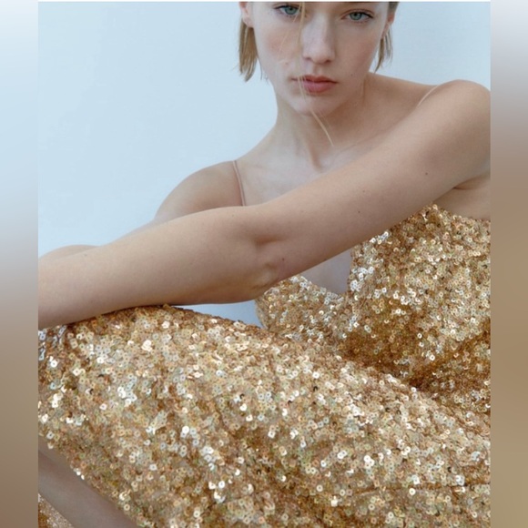 NWOT Zara Gold Square Sequins Midi Slip Dress Size S/M - Picture 2 of 9